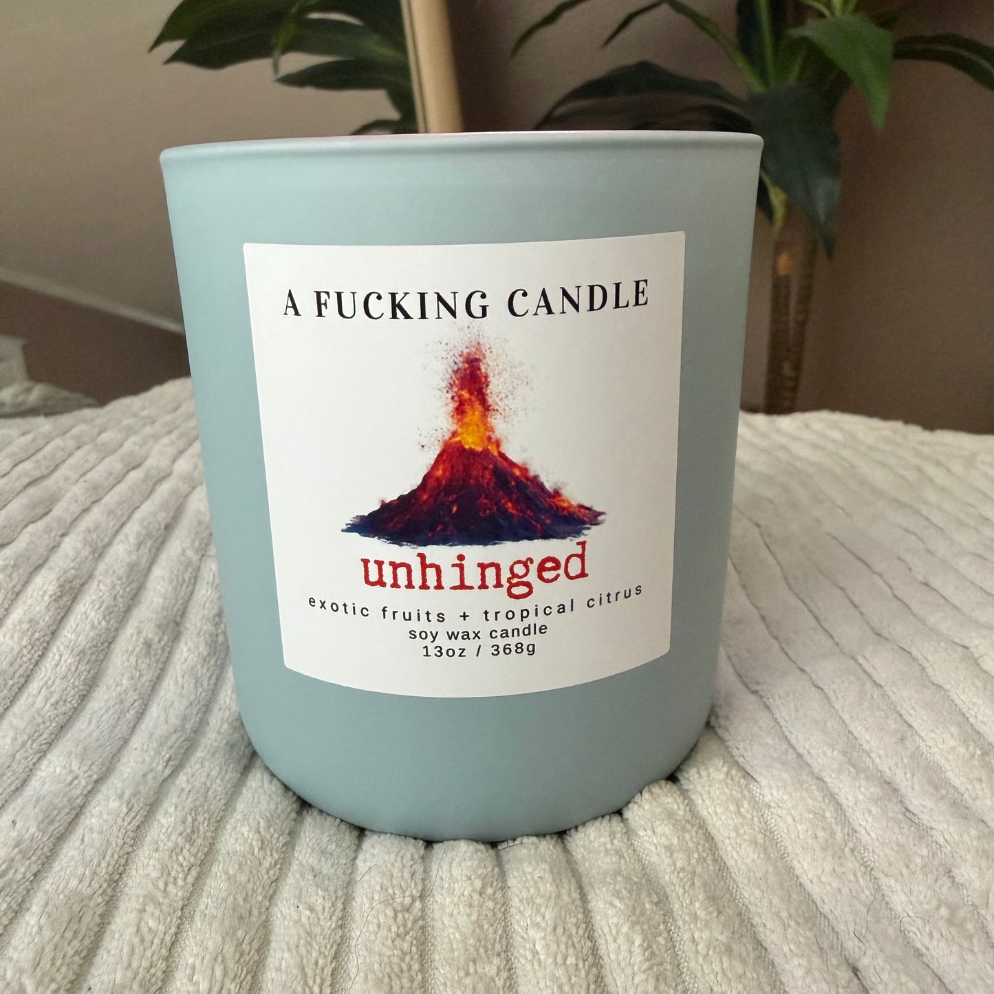 unhinged